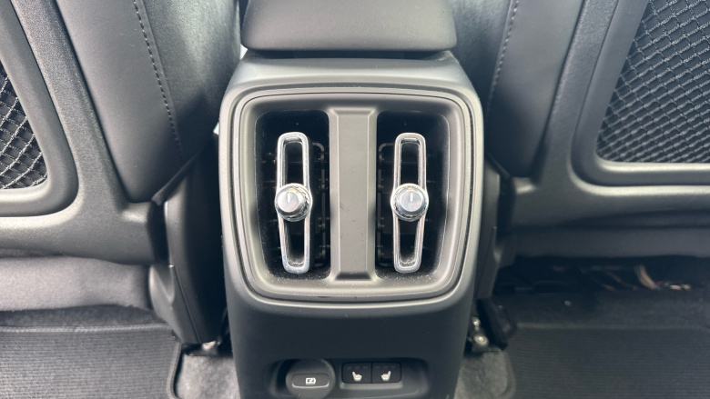 Volvo C40 170kW Recharge Plus 69kWh 5dr Auto Electric Estate